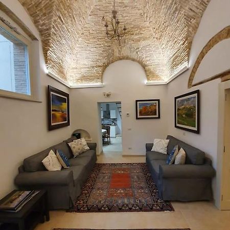Casa Santa Maria - Beautifully Restored House In Centro Storico Irsina Basilicata Puglia Εξωτερικό φωτογραφία